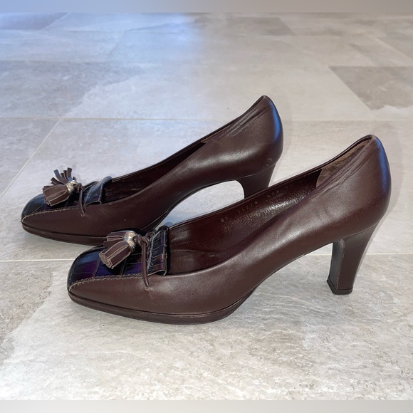 Ferragamo Ladies Leather Brown Tassel Croc 3” Block Heels Pumps 9.5 - Picture 7 of 14